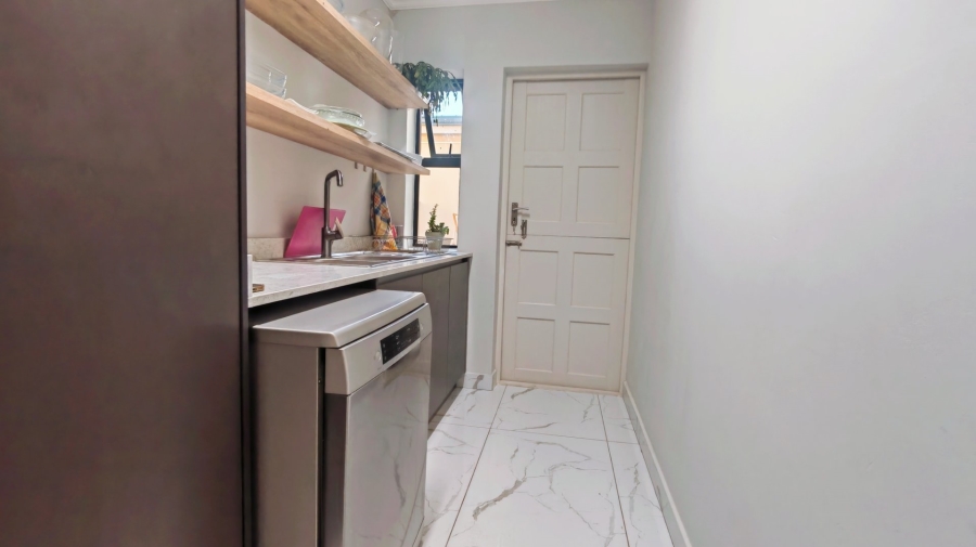3 Bedroom Property for Sale in Hartenbos Heuwels Western Cape